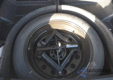 2019 Lincoln Nautilus Reserve z USA, uszkodzony, nr VIN 2LMPJ8L98KBL47100